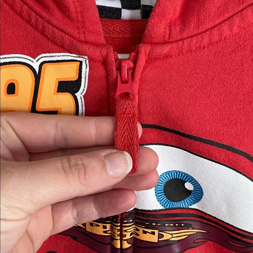 Disney Pixar Cars Red Lightning McQueen Zip Up Hoodie Size 3T